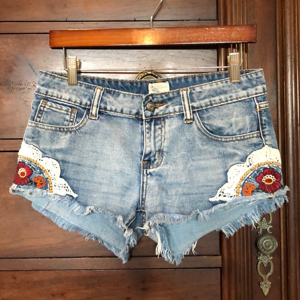 Embroidered jean shorts